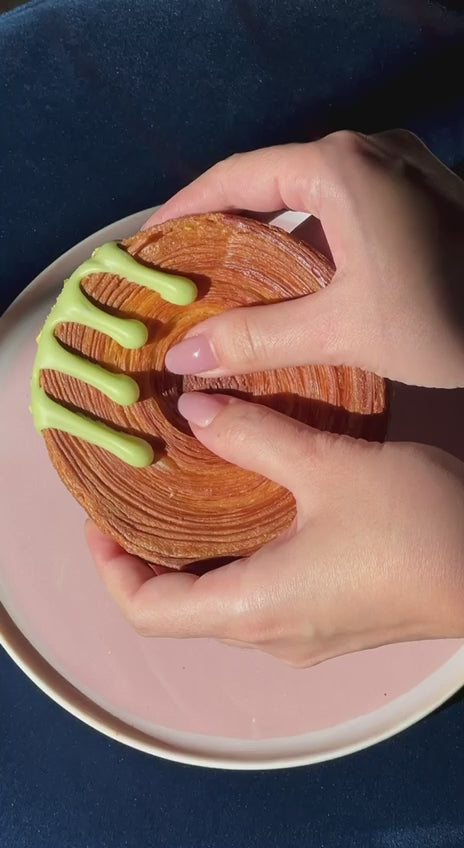 Завантажити відео: 